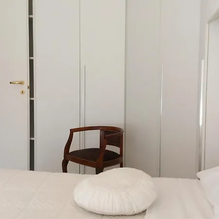 Casa Lombardi - Affitti Brevi Italia *